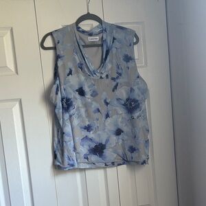 Calvin Klein Women's Top in Blue Floral Pattern